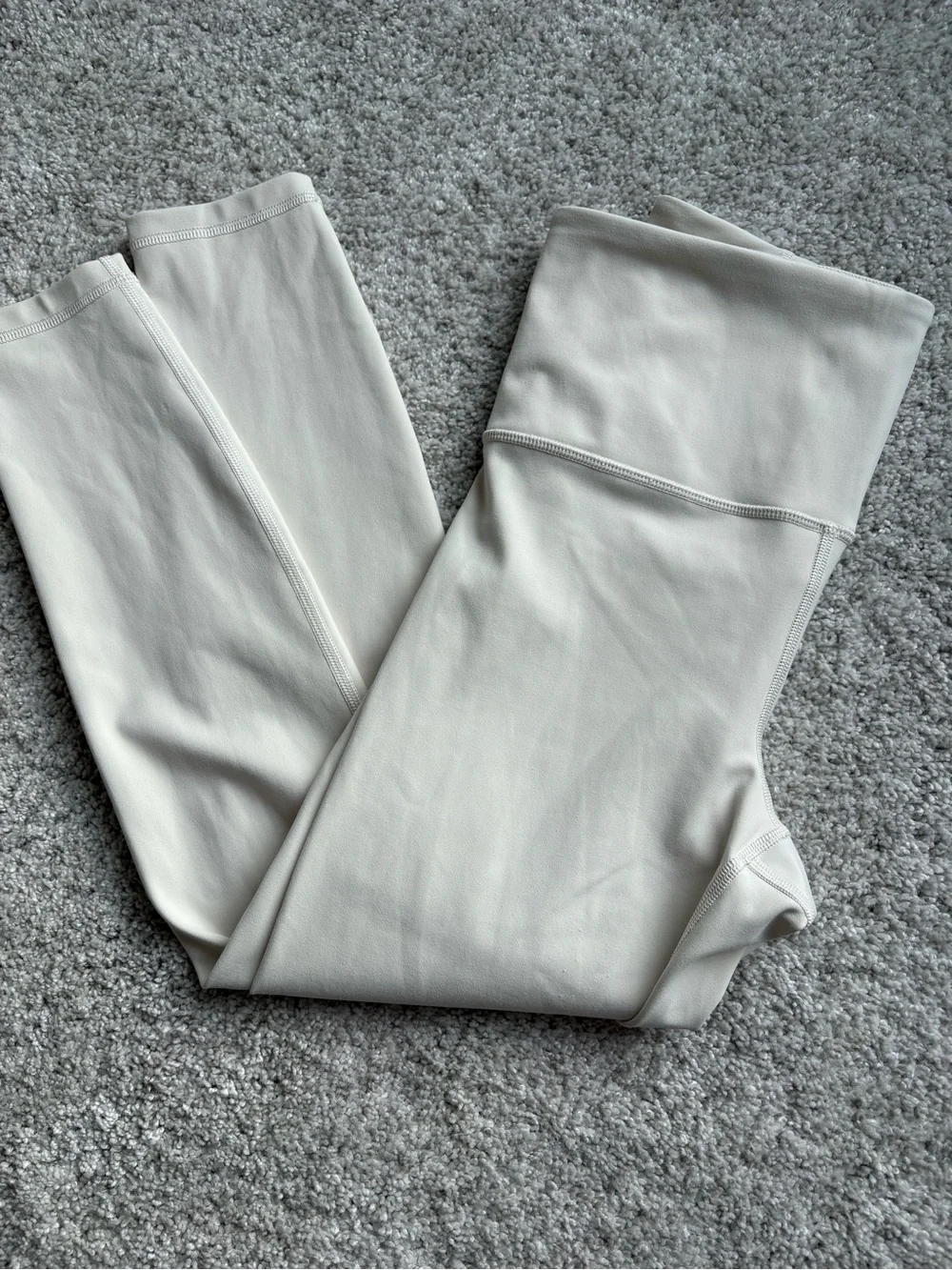 Athleta Cream Ultra High Rise Elation 7/8 Leggings